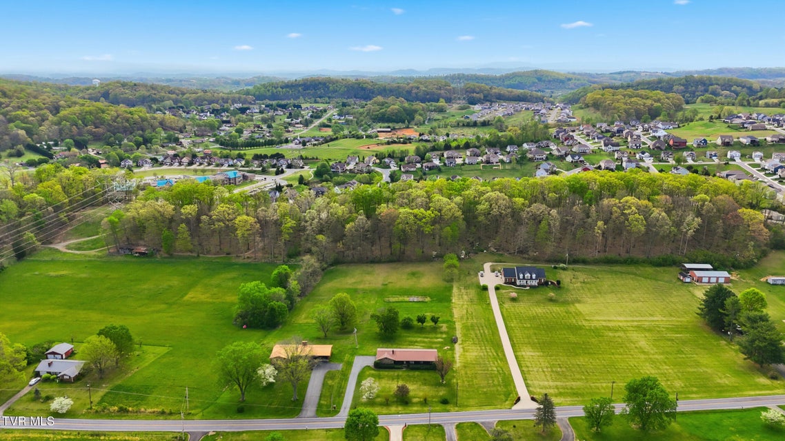 Photo #15: 556 Valley Drive