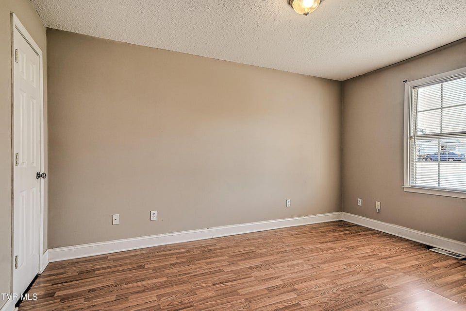 Photo #4: 2518 Plymouth Road