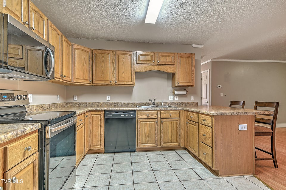 Photo #16: 2518 Plymouth Road