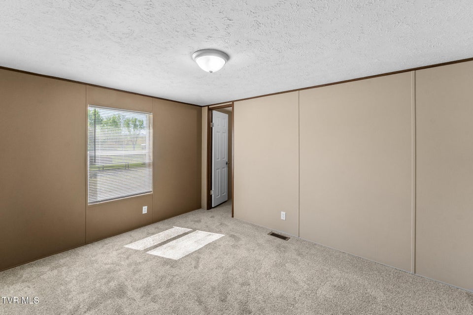 Photo #17: 22002 Neal Rd 