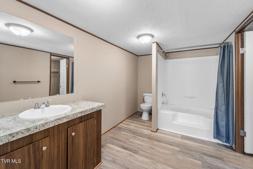 Photo #23: 22002 Neal Rd 