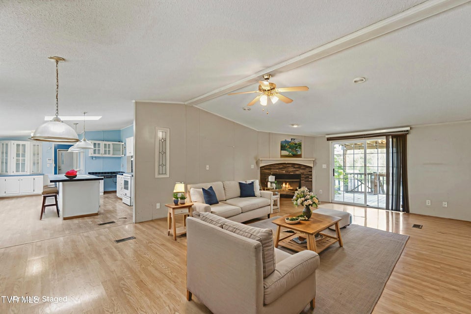 Photo #6: 815 Flatwoods Road