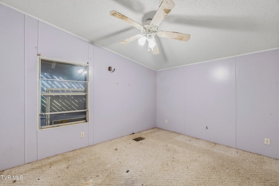 Photo #29: 815 Flatwoods Road