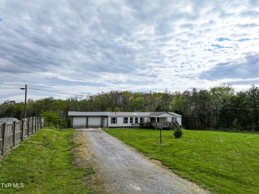 Photo #36: 815 Flatwoods Road