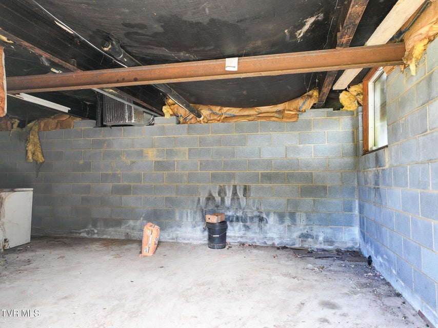 Photo #52: 815 Flatwoods Road