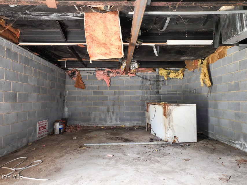 Photo #53: 815 Flatwoods Road