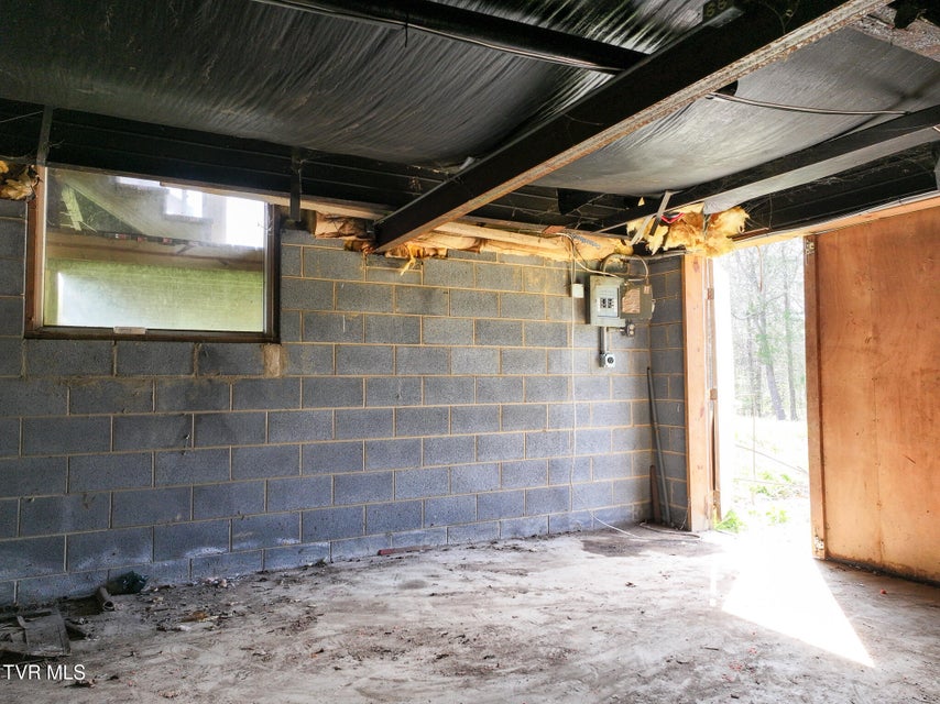 Photo #55: 815 Flatwoods Road