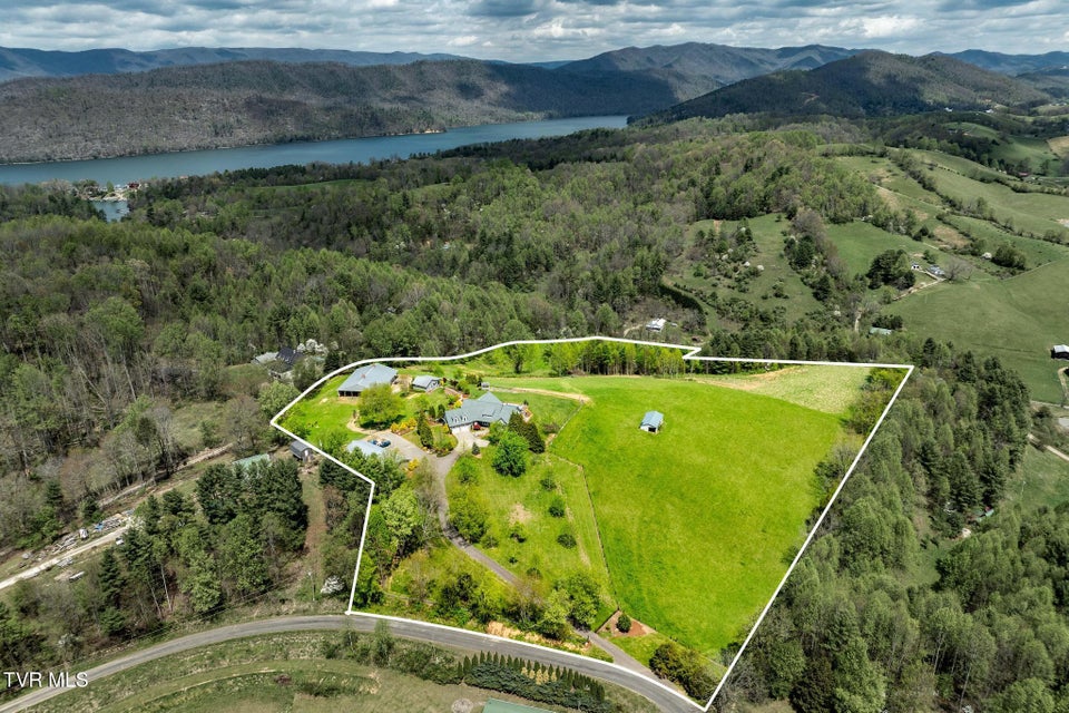 Photo #3: 4861 Dry Hill Road