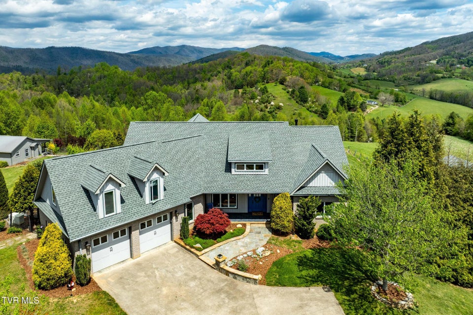 Photo #4: 4861 Dry Hill Road