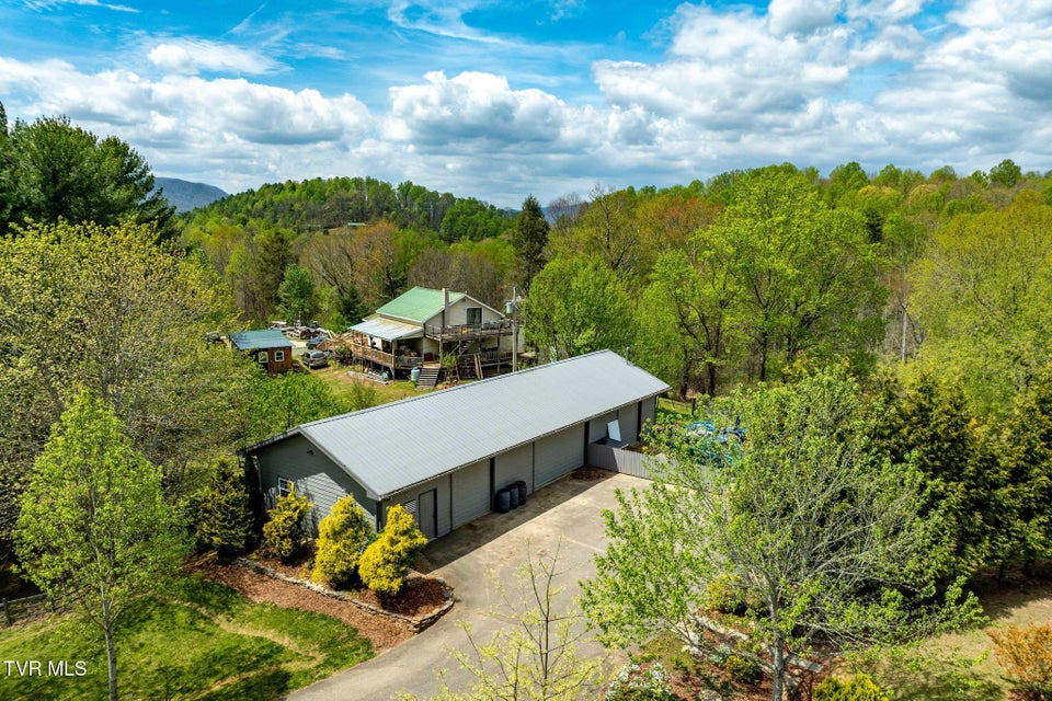 Photo #5: 4861 Dry Hill Road