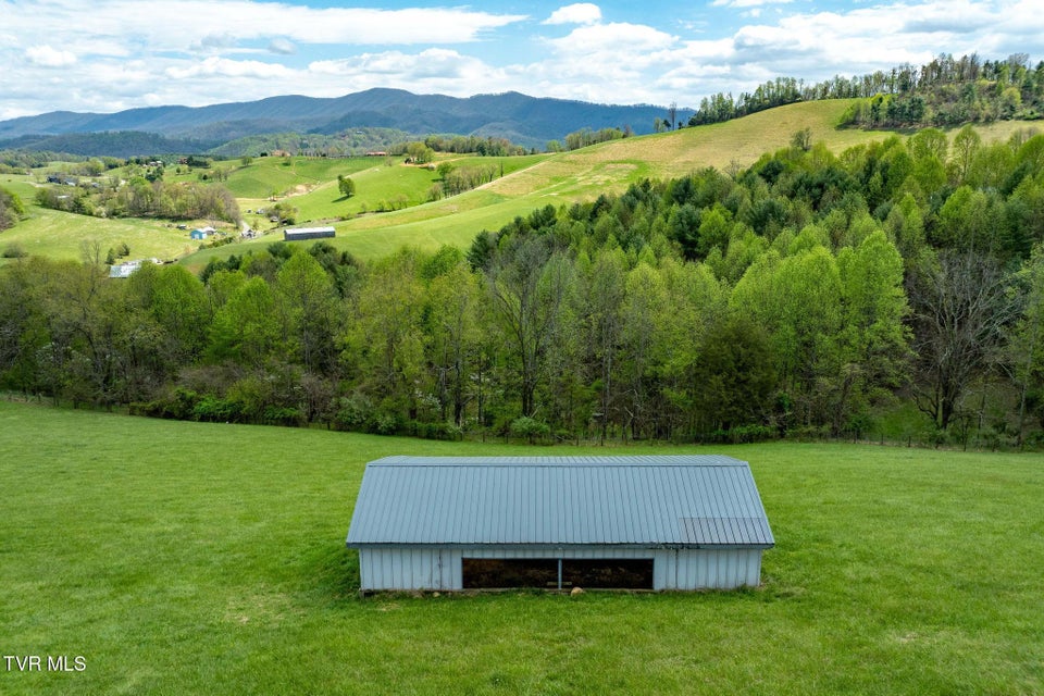 Photo #11: 4861 Dry Hill Road