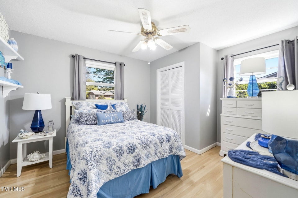 Photo #17: 1200 Michigan Avenue