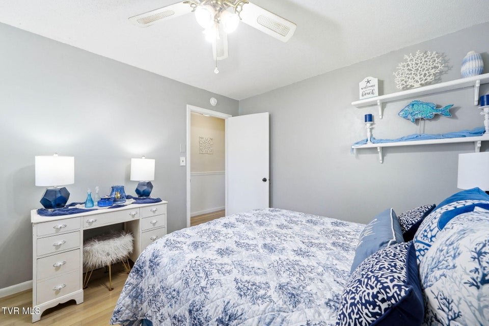 Photo #18: 1200 Michigan Avenue