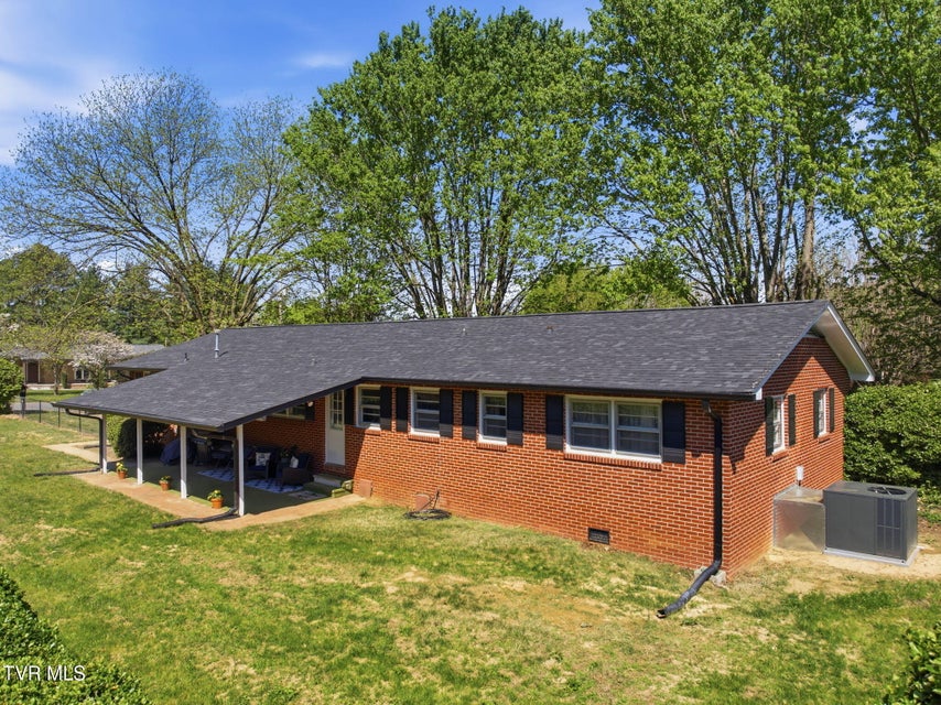 Photo #24: 1200 Michigan Avenue