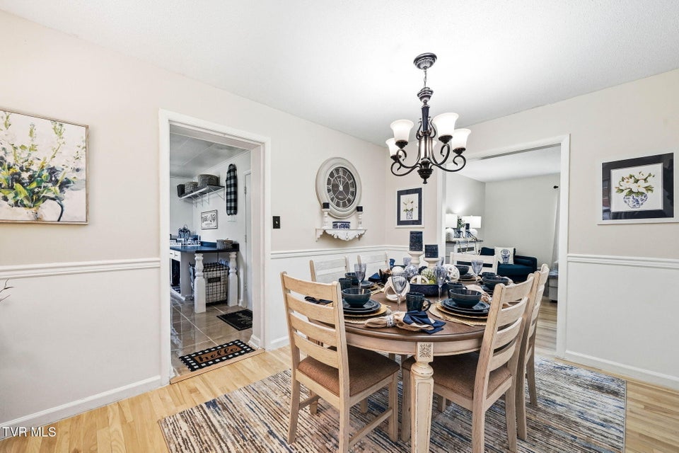 Photo #11: 1200 Michigan Avenue