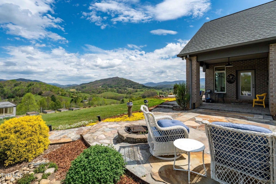 Photo #17: 4861 Dry Hill Road