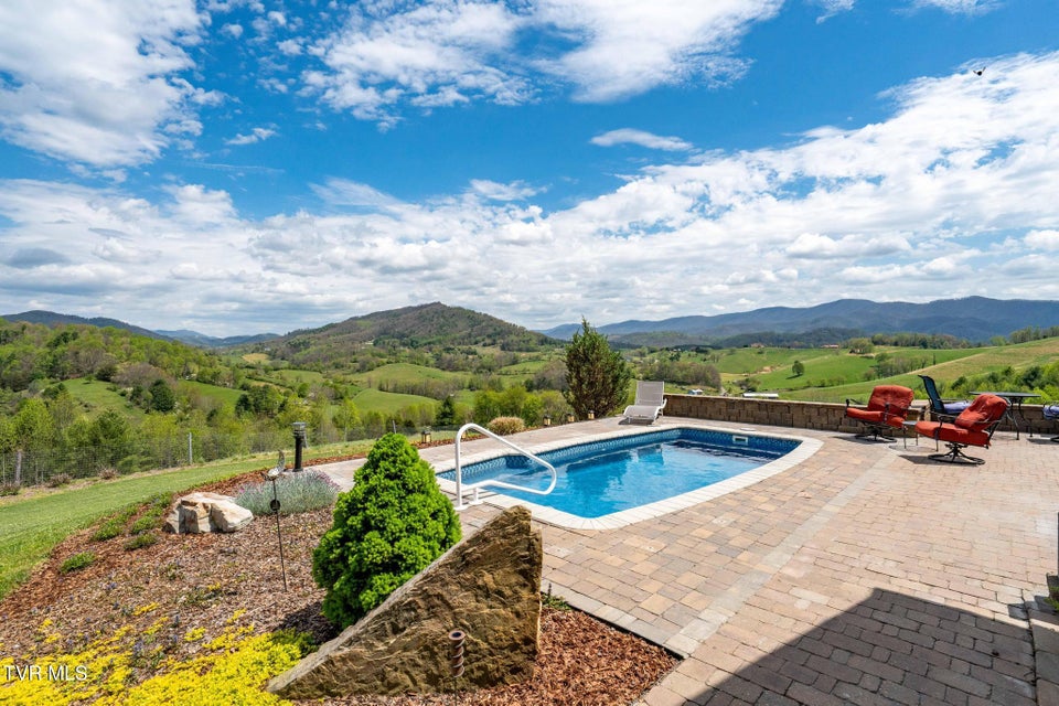 Photo #19: 4861 Dry Hill Road