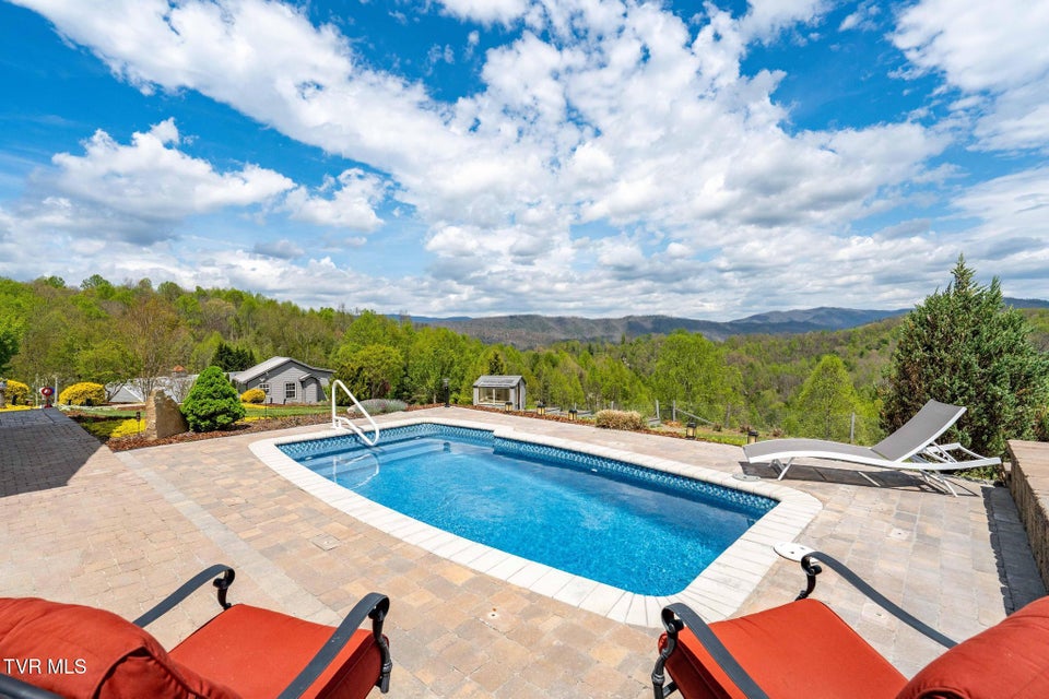 Photo #21: 4861 Dry Hill Road