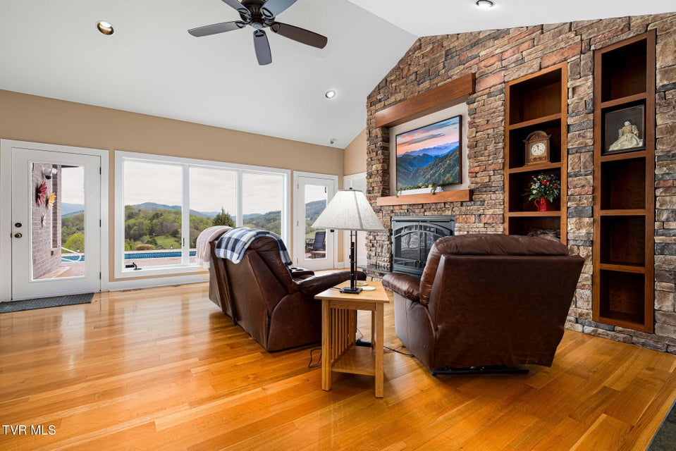 Photo #27: 4861 Dry Hill Road