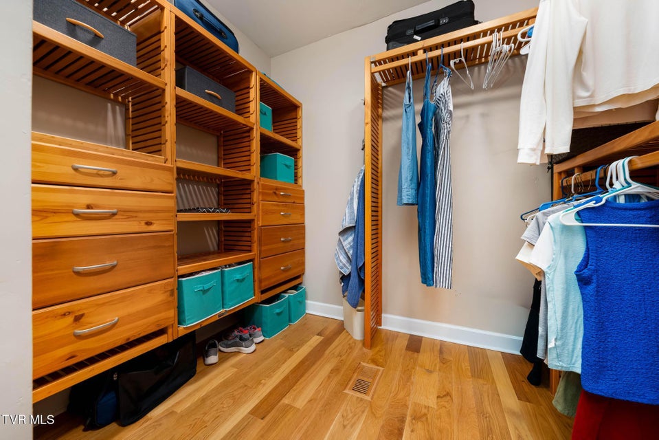 Photo #35: 4861 Dry Hill Road