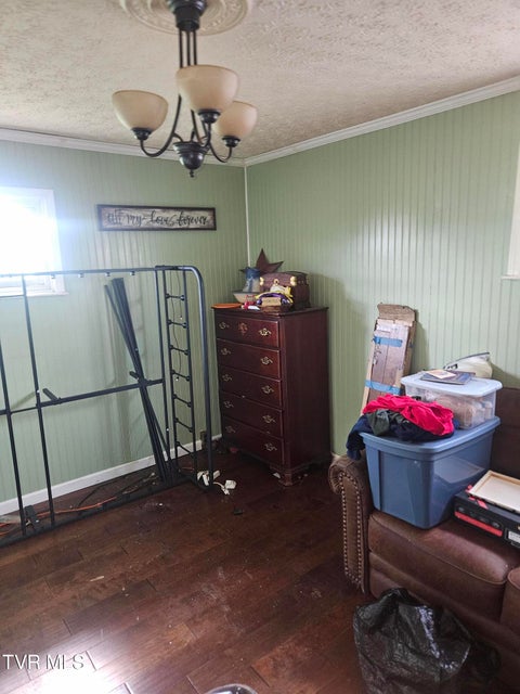 Photo #40: 150 Tyrone Street