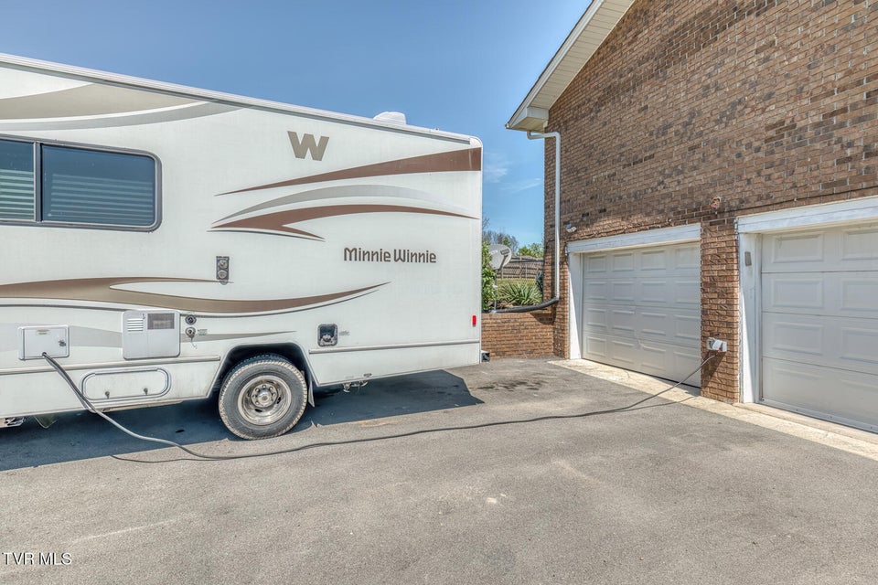 Photo #4: 515 Hickory Hills Road