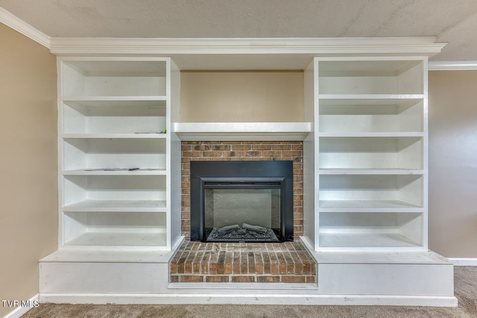 Photo #31: 515 Hickory Hills Road