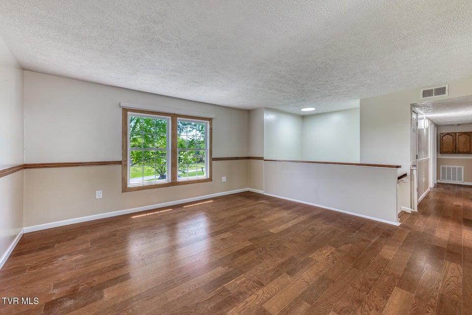 Photo #8: 515 Hickory Hills Road