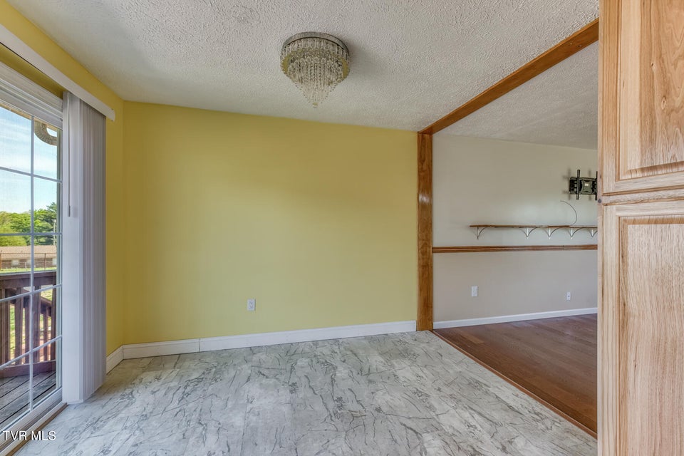 Photo #11: 515 Hickory Hills Road