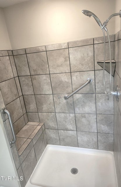 Photo #23: 1653 Hatterdale Farm Road