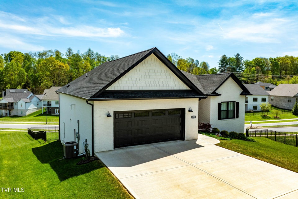 Photo #74: 190 Tanners Cove