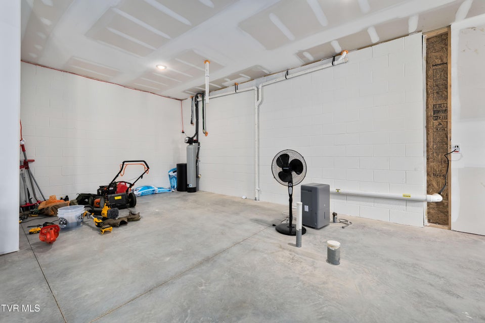 Photo #43: 190 Tanners Cove