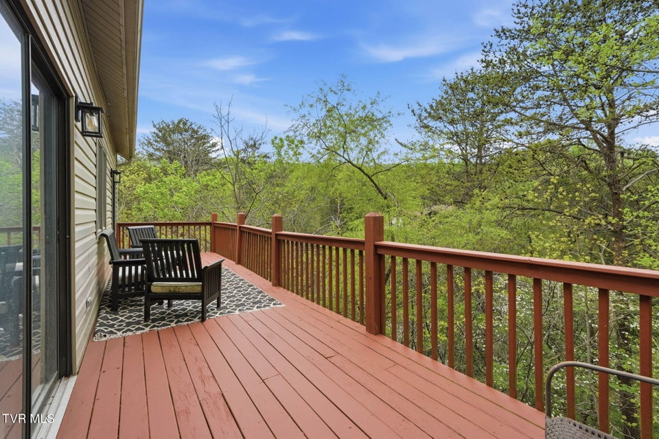 Photo #42: 170 Aston Court