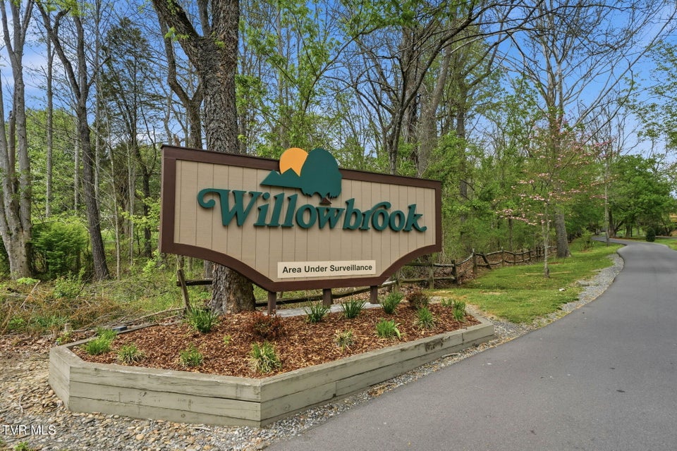 Photo #47: 170 Aston Court