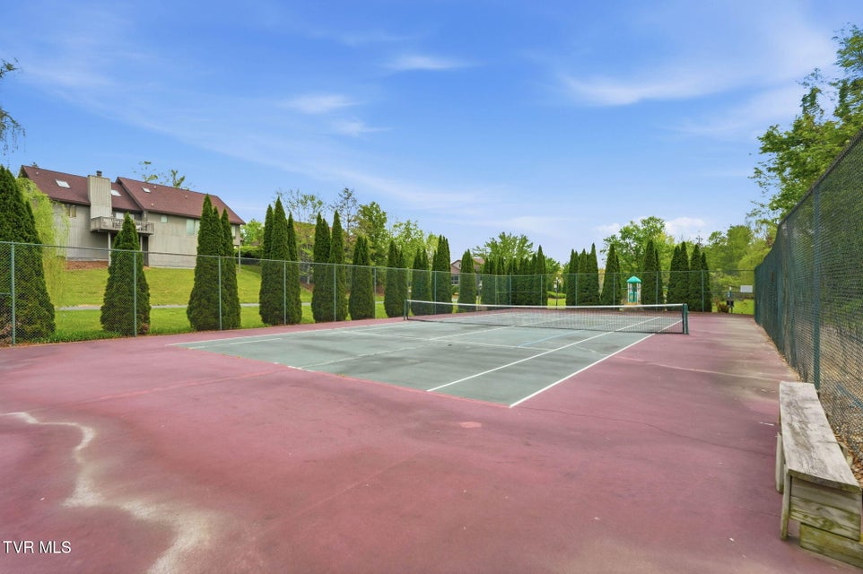 Photo #48: 170 Aston Court