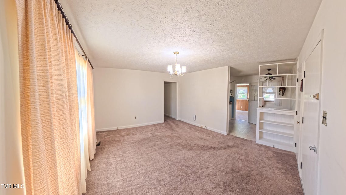 Photo #9: 212 Hemlock Road