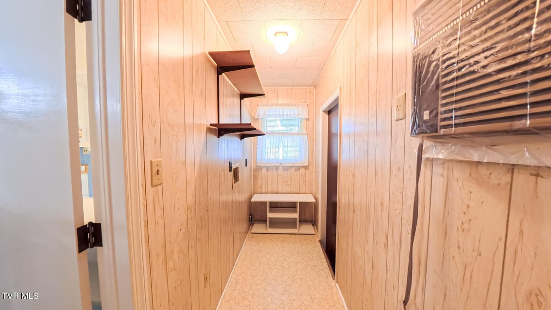 Photo #23: 212 Hemlock Road