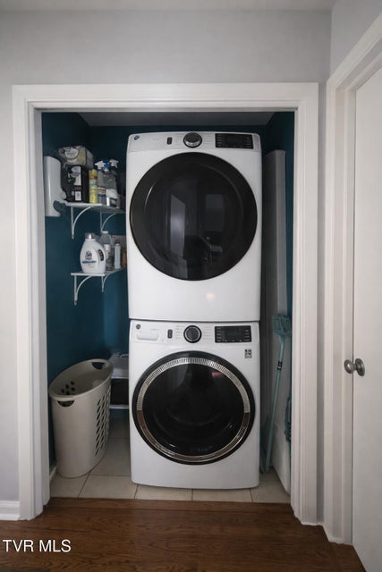 Photo #15: 230 Madison Street