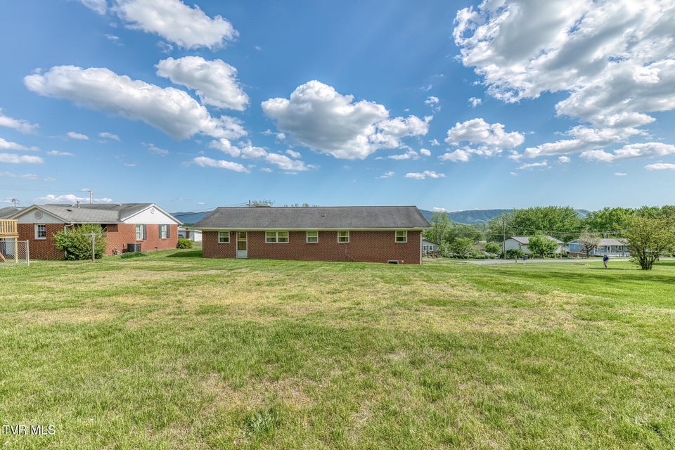 Photo #36: 136 Hemlock Street