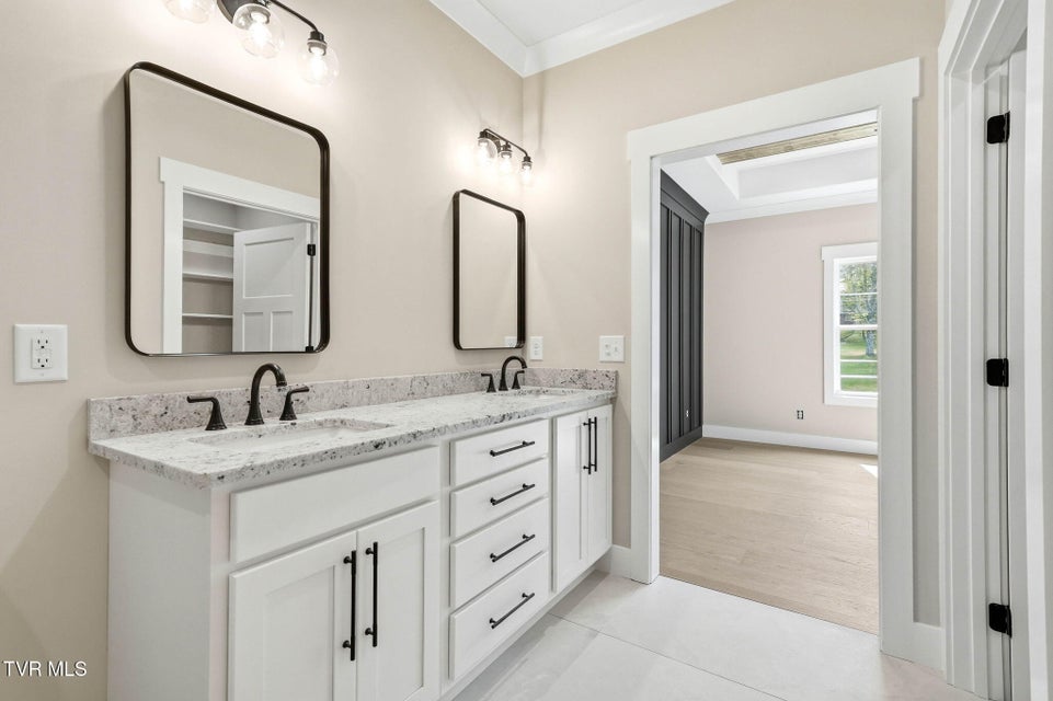 Photo #21: 107 Station Way