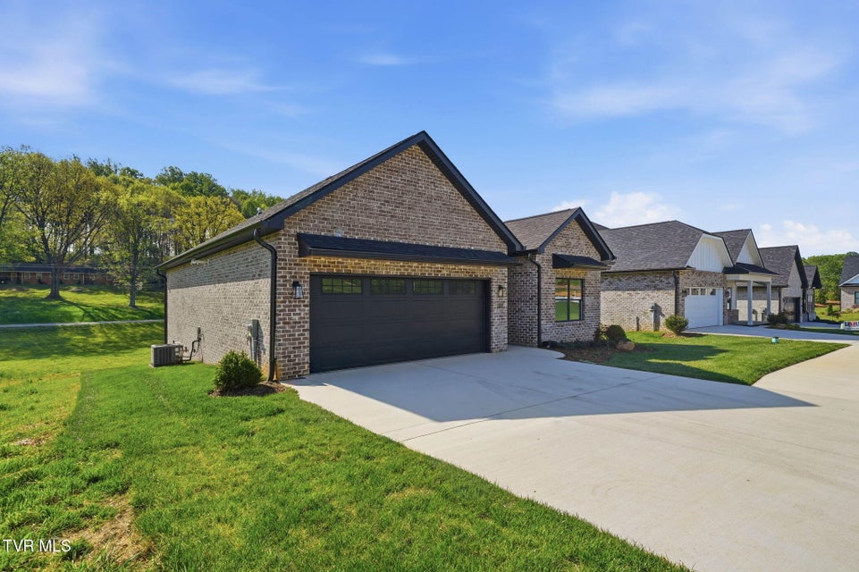 Photo #3: 107 Station Way