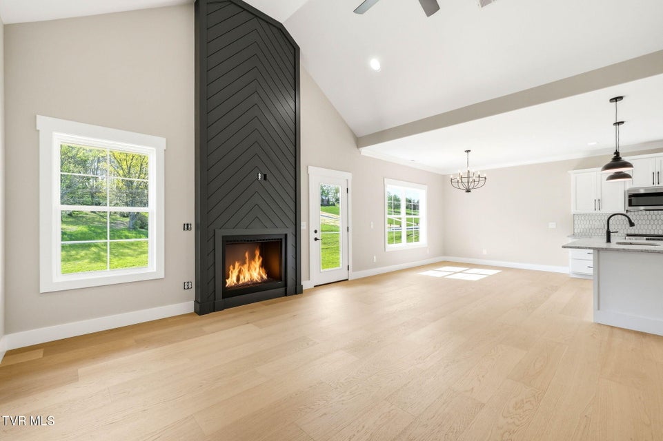 Photo #4: 107 Station Way