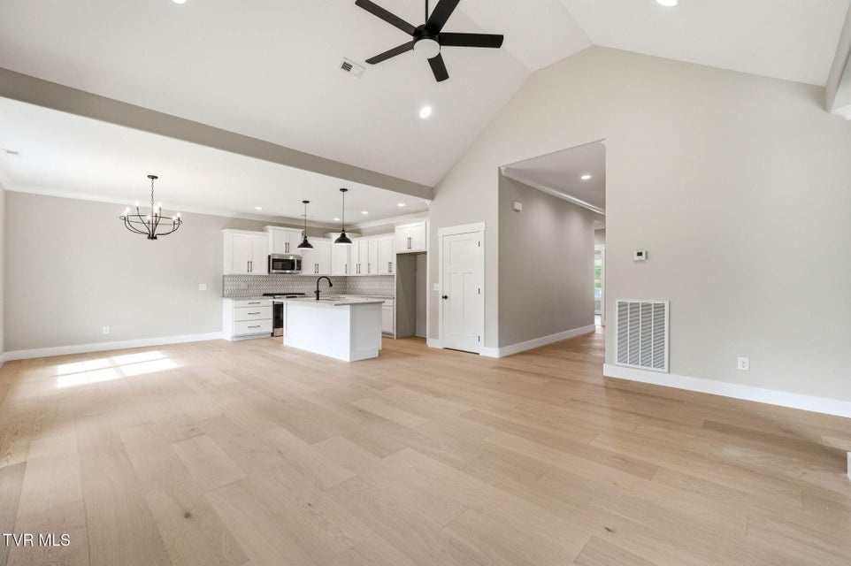 Photo #6: 107 Station Way