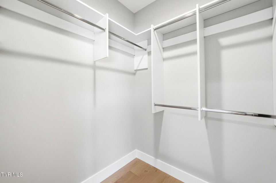 Photo #25: 107 Station Way