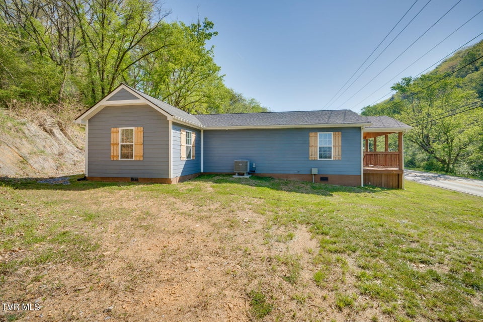 Photo #25: 633 Bristol Highway