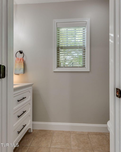 Photo #14: 113 Waverly Court