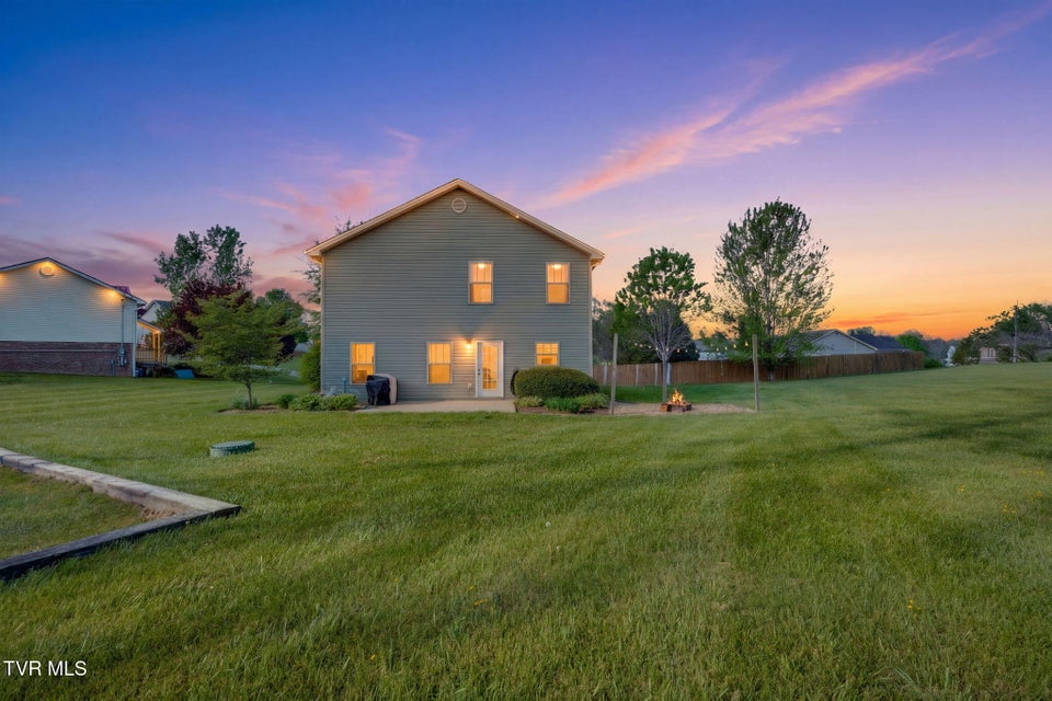 Photo #28: 113 Waverly Court