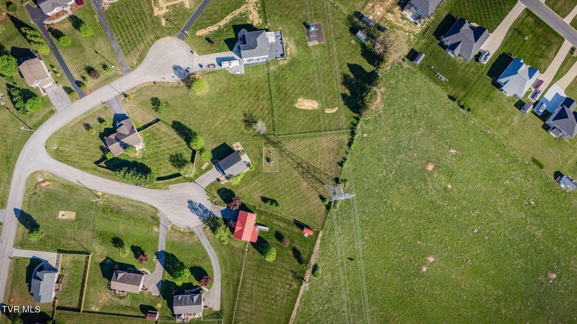 Photo #36: 113 Waverly Court