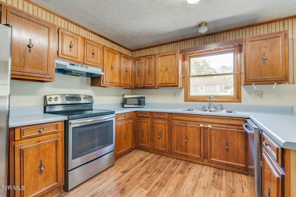 Photo #13: 1117 Gray Sta-Sul Springs 