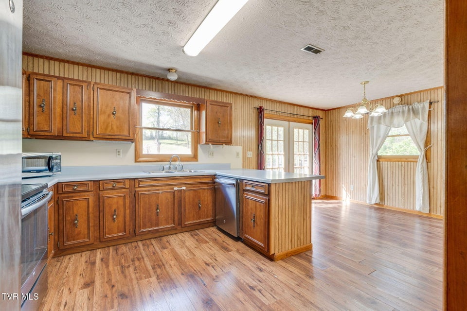 Photo #9: 1117 Gray Sta-Sul Springs 